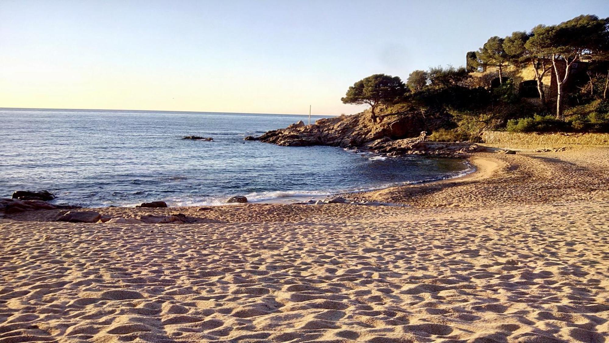 ⭑ Sea Views + Private Beach. What Else? ⭑ Tossa de Mar Extérieur photo