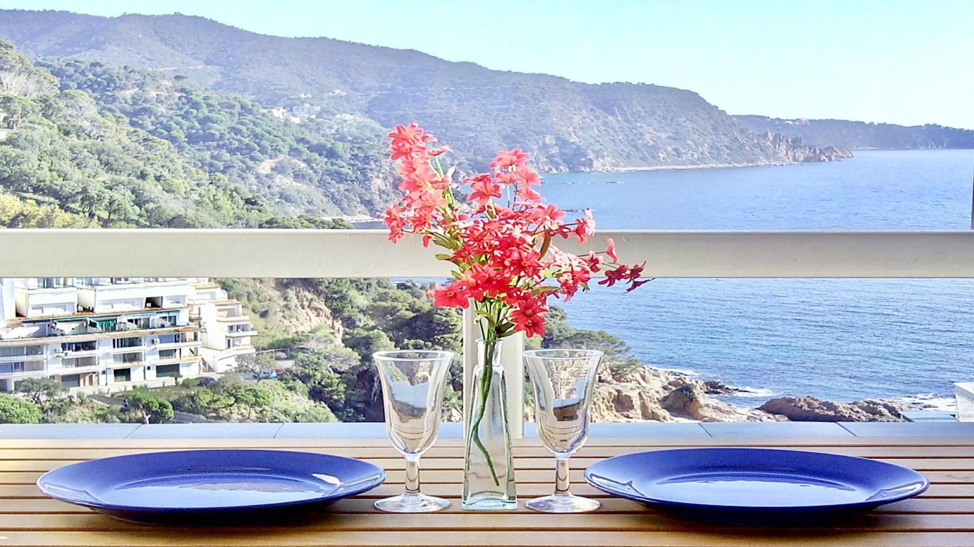 ⭑ Sea Views + Private Beach. What Else? ⭑ Tossa de Mar Extérieur photo